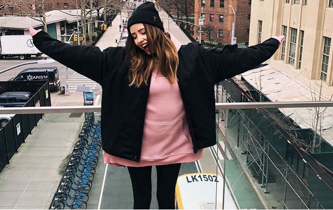 Самая стильная: Дорофеева взволновала сеть новым весенним образом