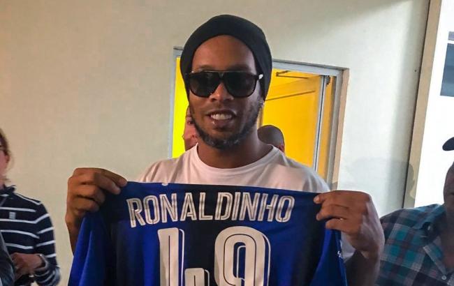 Роналдінью завершив кар'єру футболіста