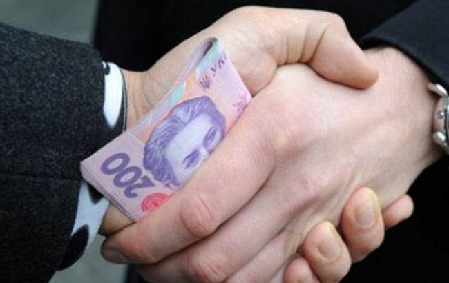 У Полтавській області старшого лейтенанта військової частини заарештували за хабарництво