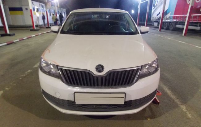 Громадянин РФ намагався виїхати з України на викраденій автівці, - ДПСУ