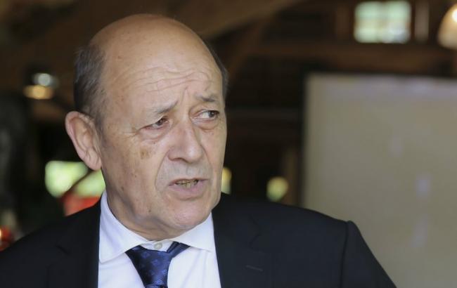 Франция выделит ЦАР 24 млн евро и передаст оружие