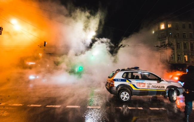 Прорыв трубы в Киеве: восстановлено движение транспорта по Жилянской