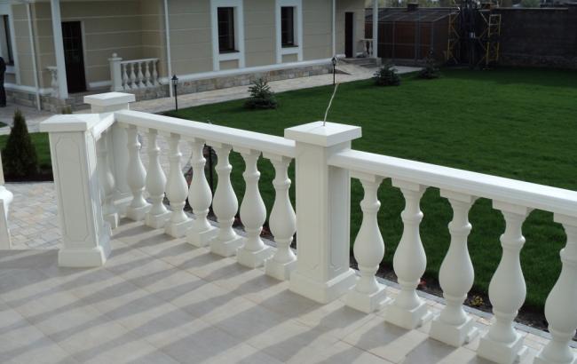 Зроби свій будинок палацом XVII і XIX століть, відчуй себе спадкоємцем престолу!