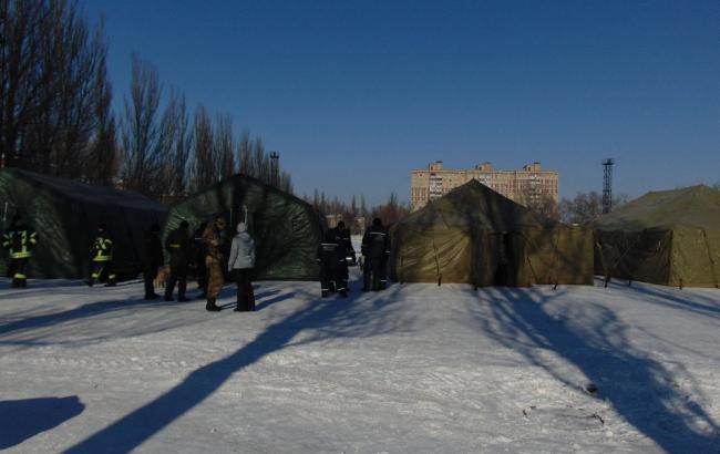 Сотрудники ГСЧС начали эвакуацию детей из Авдеевки