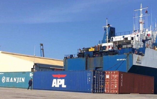 Украинских моряков освободили из плена нелегальных мигрантов