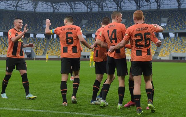 Продовження УПЛ 7-9 квітня: повний розклад матчів двадцятого туру