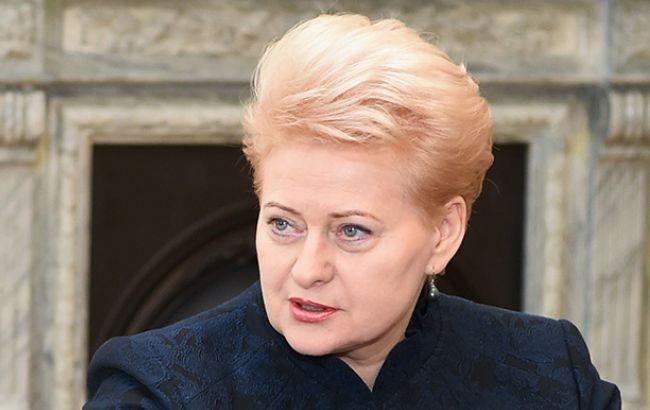 Во время учений в Беларуси РФ учит свою армию атаковать Запад, - Грибаускайте