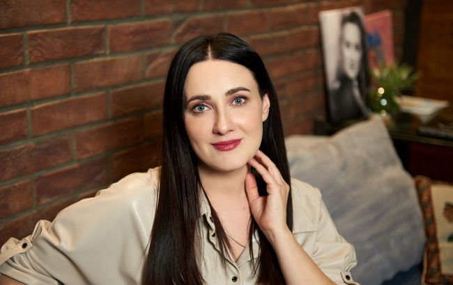 Доводиться все робити самій: Вітвіцька показала нову квартиру після розлучення