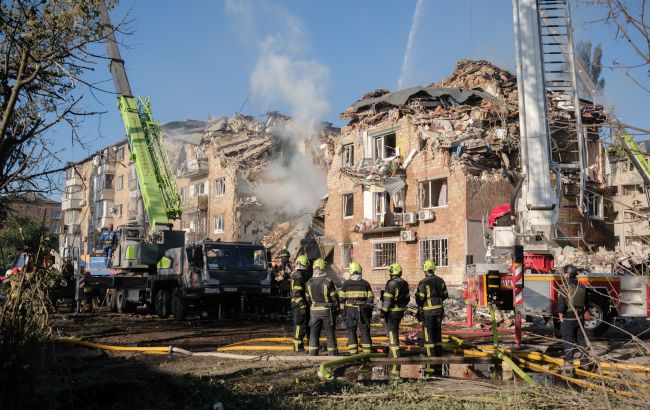 Антирекорд для Києва: обстріл пошкодив усі райони міста, кількість загиблих зросла