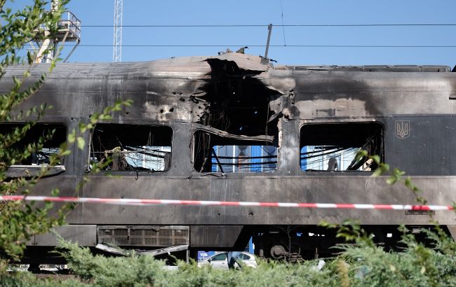 "Укрзалізниця" показала, який вигляд має потяг "Інтерсіті" після прицільного удару РФ