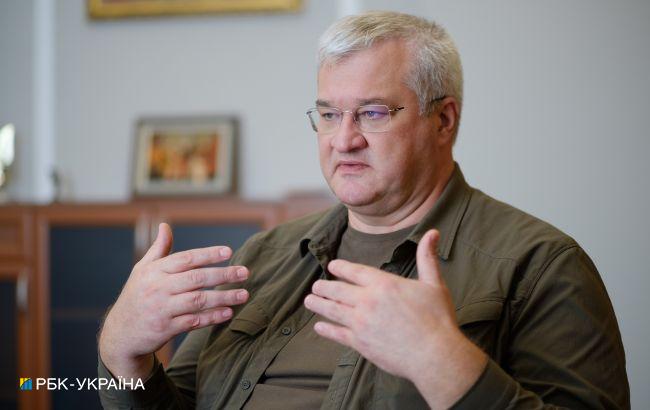 В ОП розповіли, чи вплинули заяви про контрабанду зброї з України на обсяги допомоги