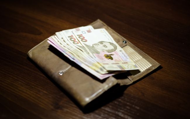 Інфляція з'їдає більш ніж половину зростання зарплат українців