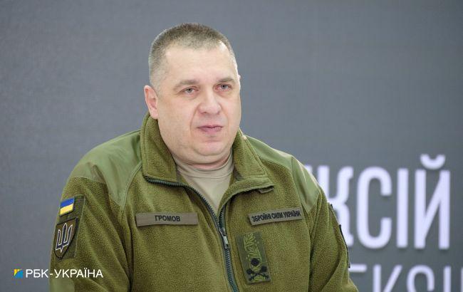 РФ рахує втрати під Бахмутом тисячами, а "вагнерівців" живими назад не пускає, - Громов