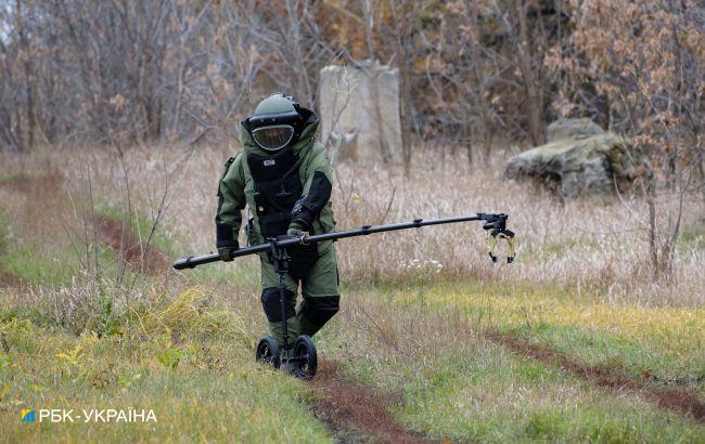 Швейцария выделила Украине пакет помощи для разминирования