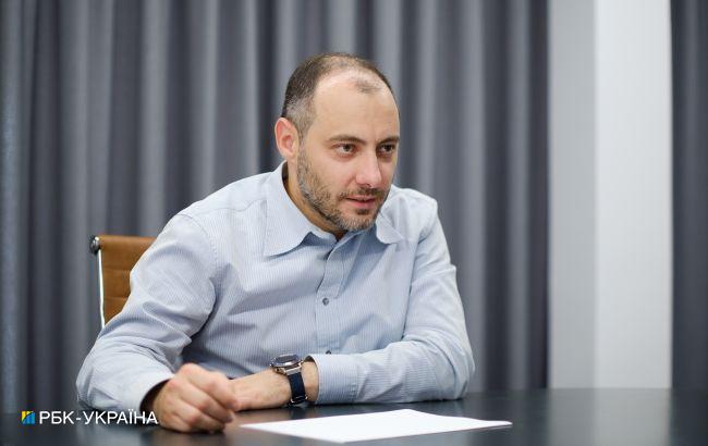 Як повернення акцизів вплине на ціну бензину та дизелю: прогноз міністра інфраструктури