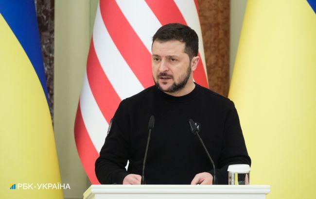 Зеленський про Лавру: не допустимо маніпуляцій духовністю українців