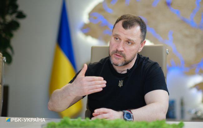 Чоловіків, які незаконно виїхали з України, після повернення чекає покарання. Буде закон