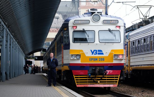 У Запорізькій області скасовують електрички через перебої зі світлом: список рейсів