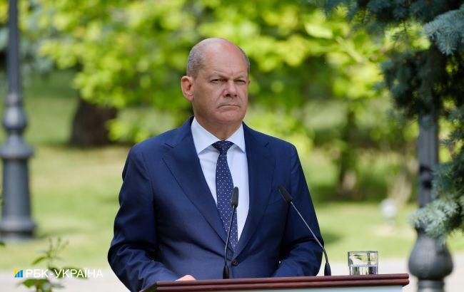 Шольц отказался передавать танки Украине по ее запросу, - Welt