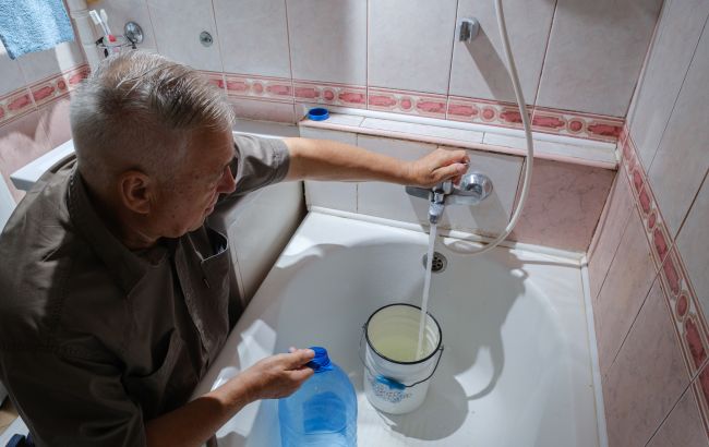Тарифы на воду в Украине могут повысить: в правительстве готовят решение