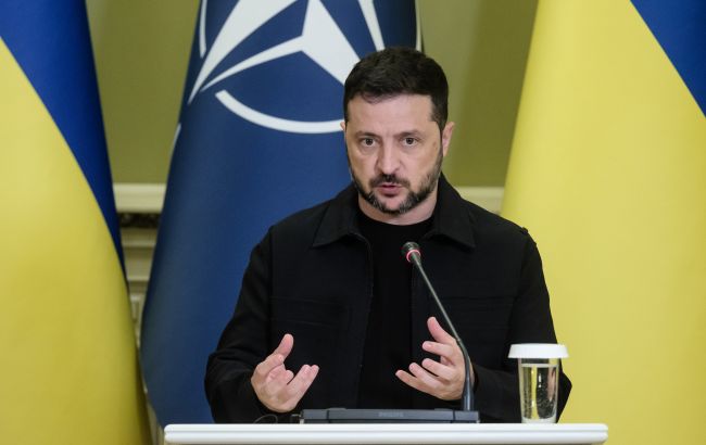 Сколько украинцев доверяют Зеленскому в сентябре: данные КМИС