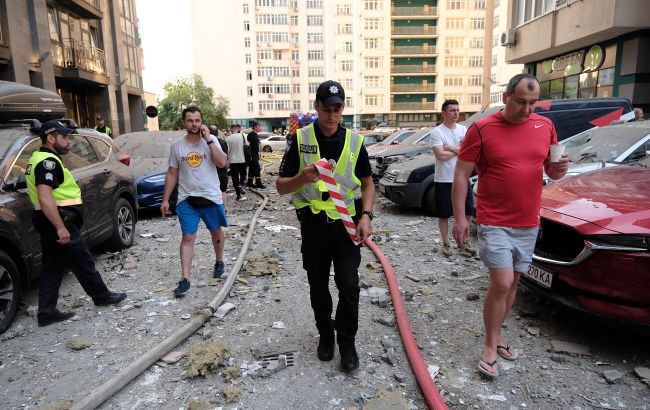 Жертви у Києві, знищені будинки в Дніпрі та пожежа в Харкові: наслідки ракетної атаки