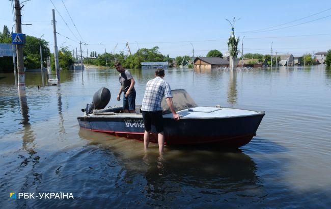 Місто під водою. З'явилися супутникові знімки Херсона після підриву Каховської ГЕС