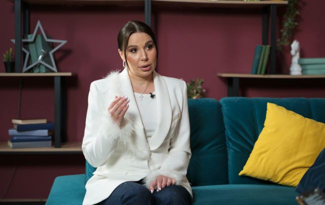 Одна ніч без сну - і ризик Альцгеймера зростає. Сомнолог пояснила, як це працює