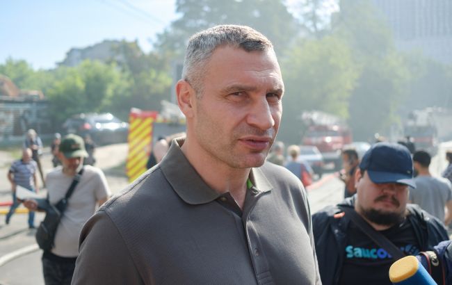 Кличко разводится с женой, с которой был в браке 26 лет