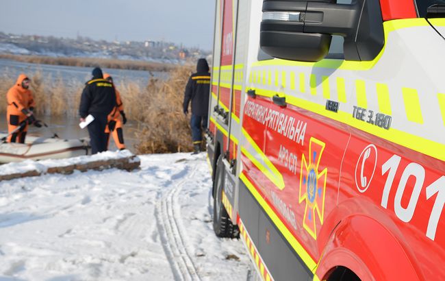 На водоемах дежурит почти 2 тысячи спасателей. МВД напоминает правила ныряния