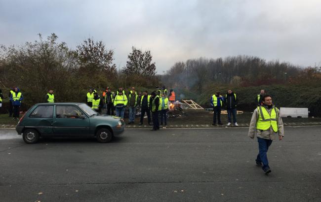 Число пострадавших в ходе протестов во Франции возросло до 400