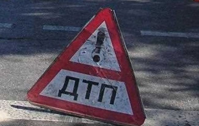 Во Львовской области в результате столкновения авто с баннером погибли 2 женщины