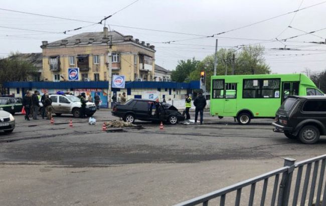 В Краматорске авто с военными протаранило маршрутку, есть погибший