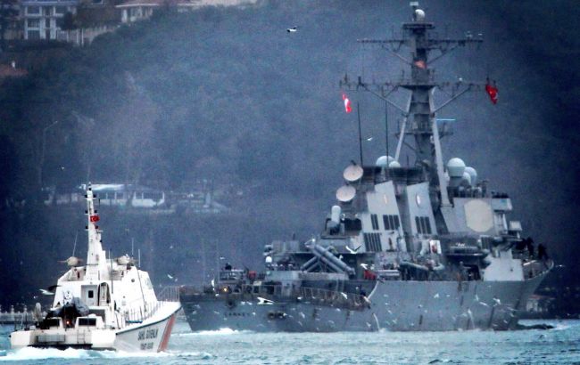 Американский эсминец USS Carney покинул Черное море