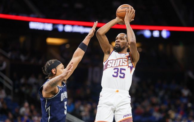 Зірка "Фінікса" поповнив елітний клуб бомбардирів НБА всіх часів