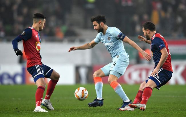 УЕФА открыл дело против "Челси" за поведение фанатов в матче Лиги Европы