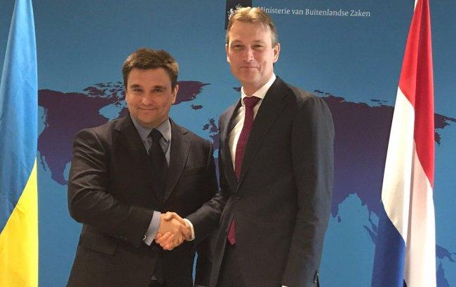 Климкин договорился с главой МИД Нидерландов о взаимодействии между странами