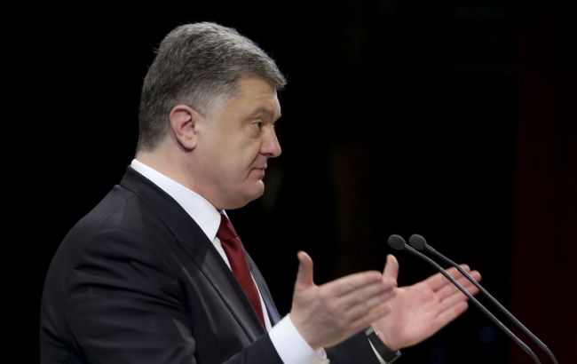 Порошенко попросить Кабмін розглянути можливість індексації доходів громадян