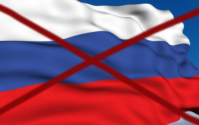 Блокаду российских грузовиков восстановили в Ровенской области