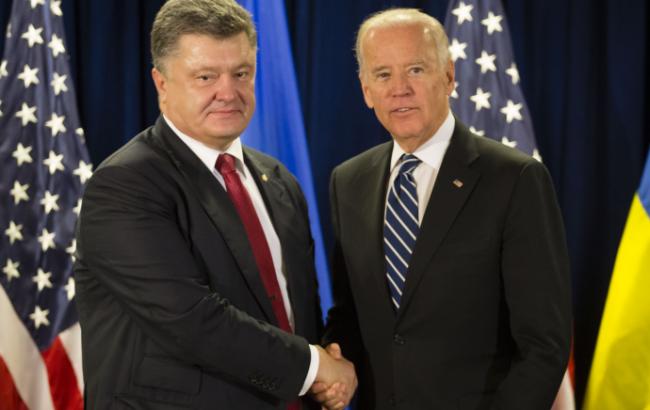 Порошенко в Нью-Йорке провел встречу с вице-президентом США