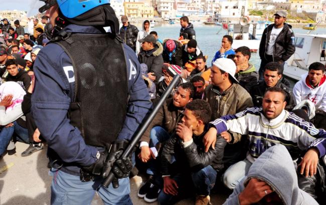 Беженцы устроили беспорядки на греческом острове Самос