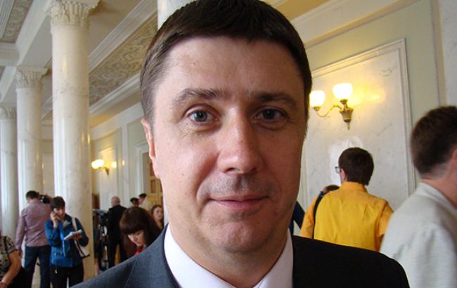 Рада должна завершить декоммунизацию всех сфер общественной жизни, - Кириленко