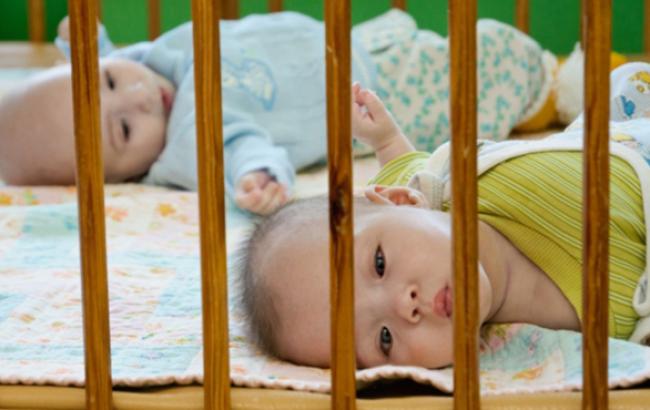 По факту незаконной передачи на усыновление в РФ 12 детей из Крыма возбуждено дело, - ГПУ