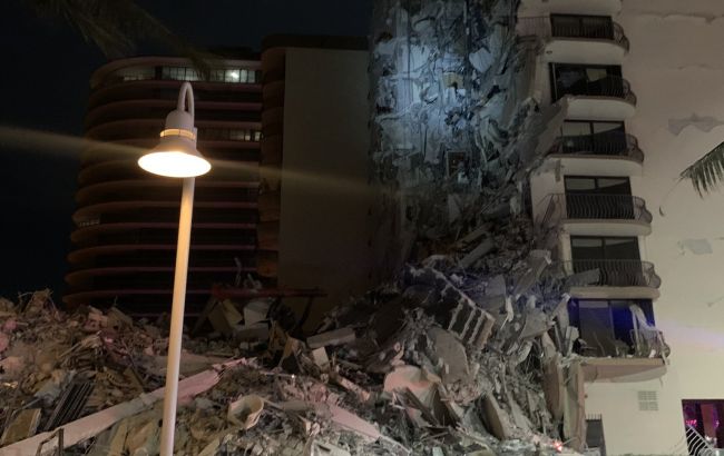 Возле Майами обрушилась многоэтажка. На месте масштабная спасательная операция