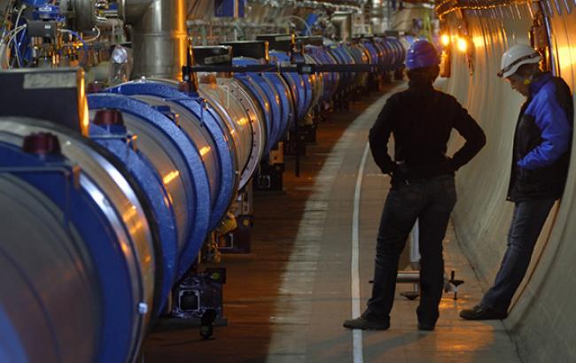 Ученые готовятся к новому запуску Большого адронного коллайдера