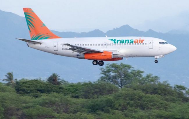 Літак біля Гаваїв аварійно сів на воду. Обидва члени екіпажу врятовані