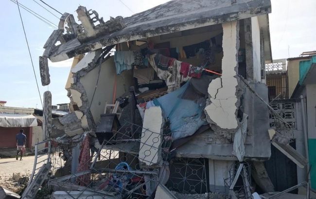 Землетрясение в Гаити забрало жизни: число жертв перевалило за тысячу