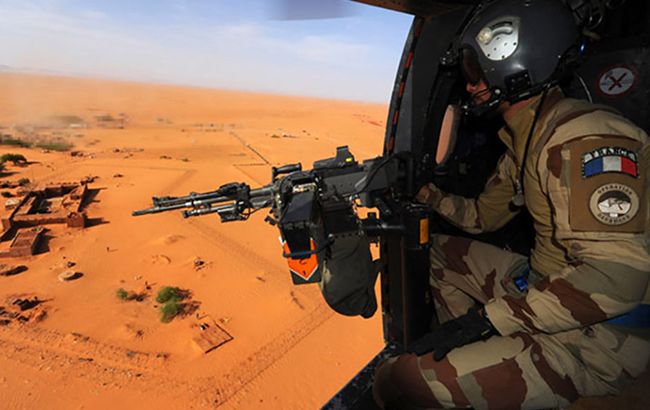 У Малі зіткнулися два вертольоти, загинули 13 військових