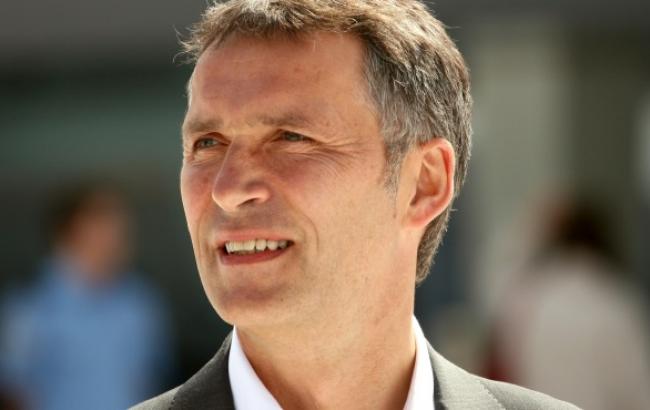 Украина выполняет минские договоренности, в отличие от РФ, - Столтенберг