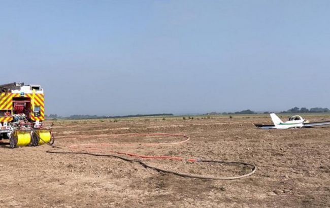 Во Франции разбился туристический самолет: есть погибшие